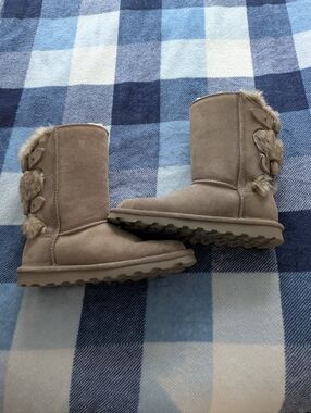 Women’s Bearpaw Boots